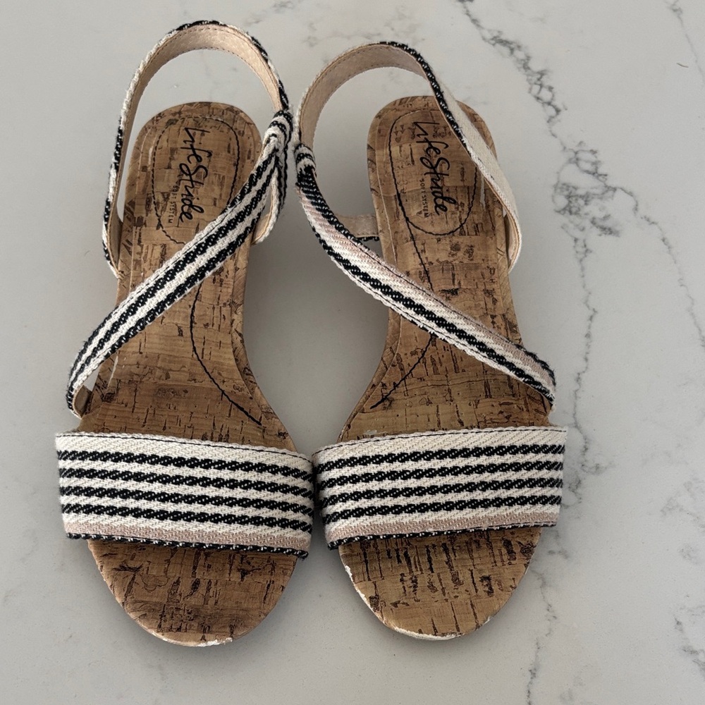 Life Stride Women's Striped Sandals